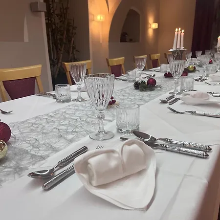 מלון Hotel-restaurant Liebnitzmuehle 4*