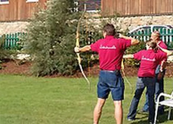 מלון Hotel-restaurant Liebnitzmuehle 4*