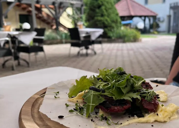 מלון Hotel-restaurant Liebnitzmuehle 4*