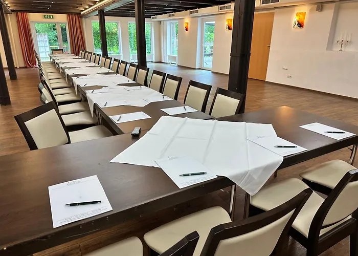 Hotel-restaurant Liebnitzmuehle מלון ראבס אן דר טהיאה